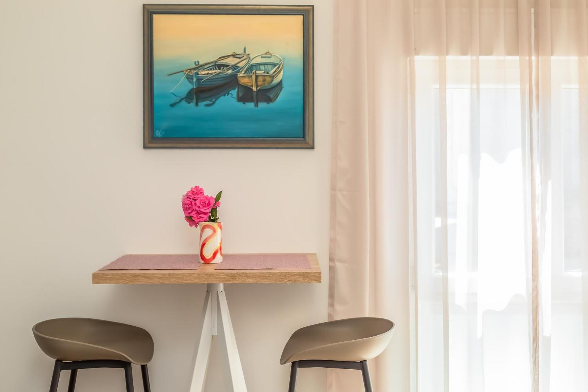 Apartments Riva Tucepi Room photo